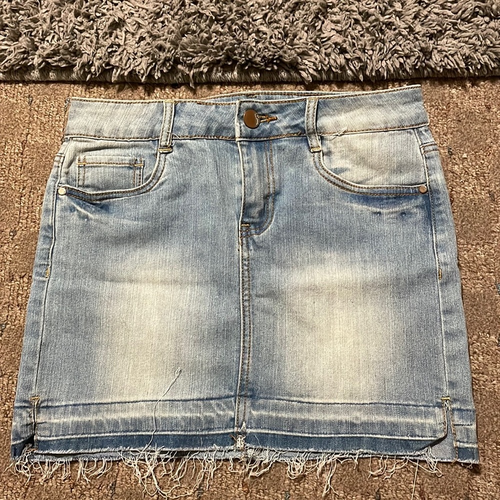 Brand new dollhouse Jean skirt